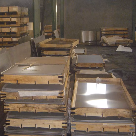 1500, 1800, 2000mm Largura Série 300 304 Chapa de aço inoxidável laminada a quente